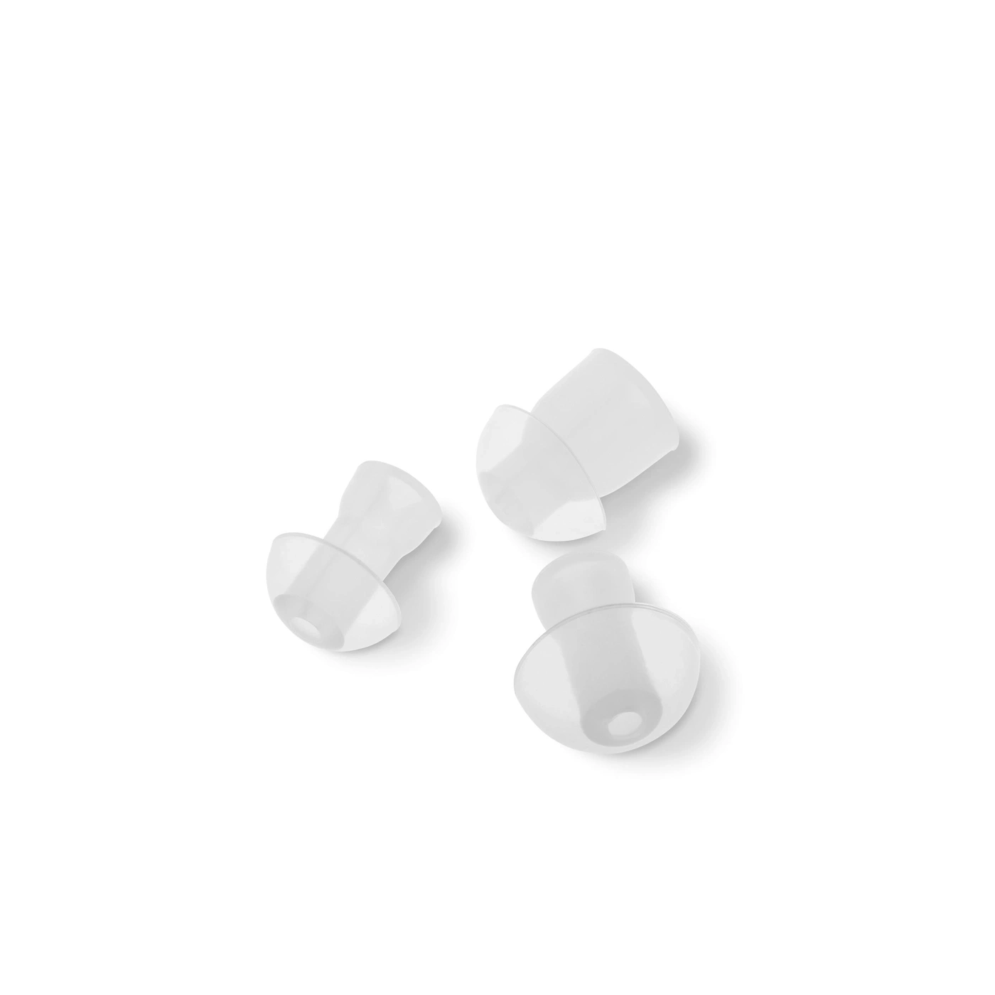 Tres tapones para los oídos blancos sobre fondo blanco.